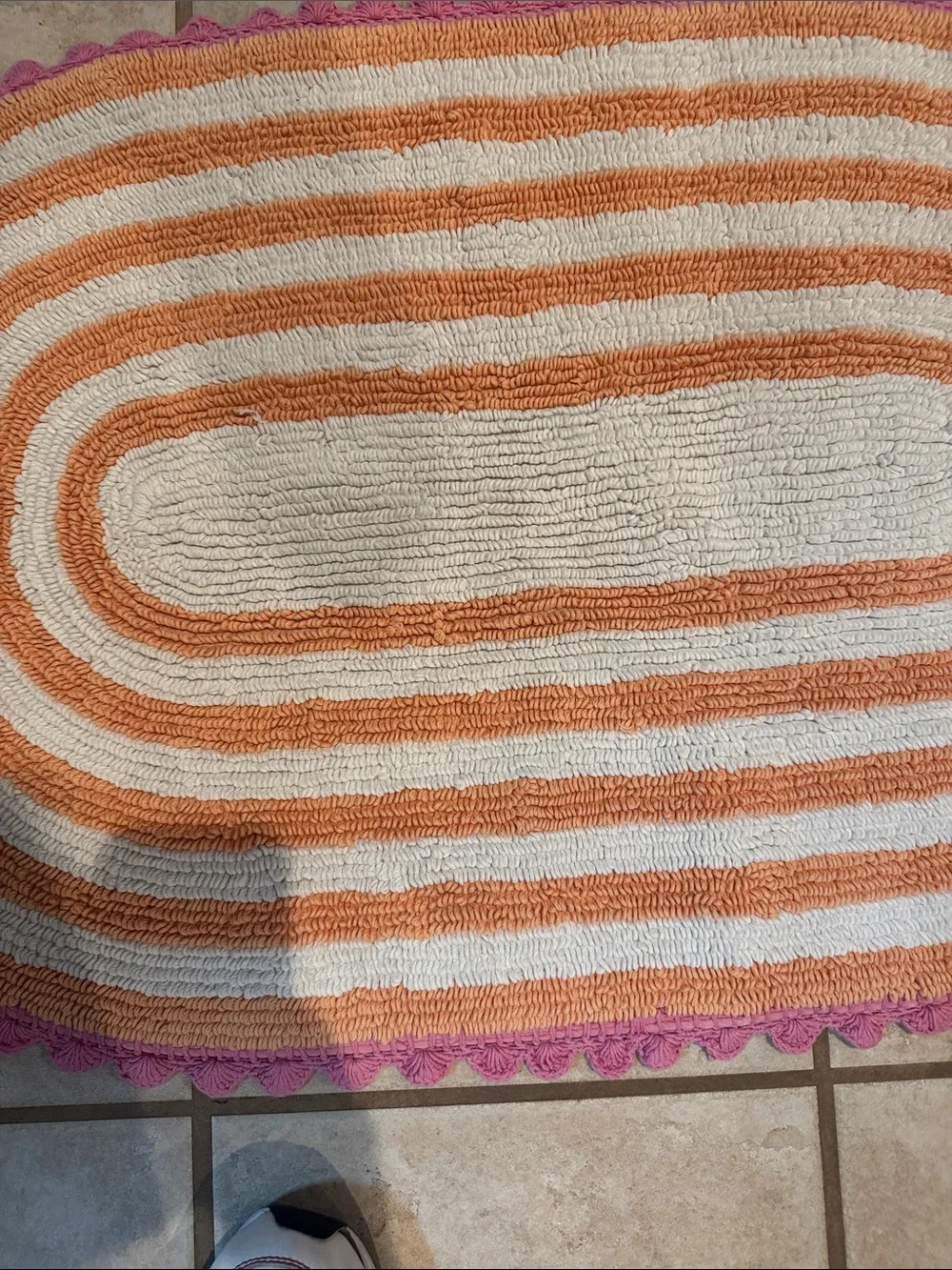 Rug Mat White and Orange Striped Oval Door Mat with Pink Scalloped Edge